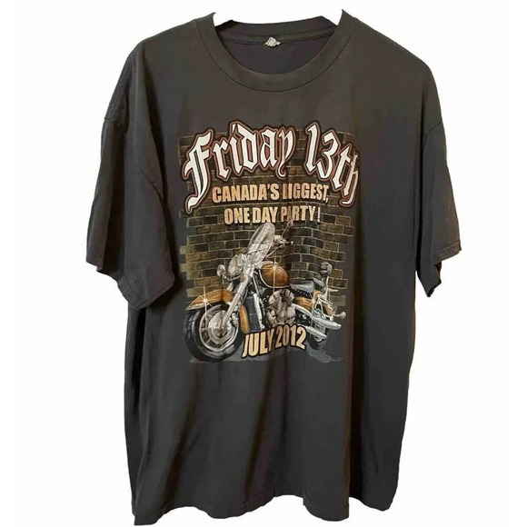 2012 Friday the 13th Destination 13 Port Dover Motorcycle Rally Pinup  Tshirt XL - Picture 1 of 4